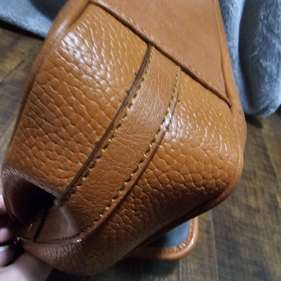 Pierre Balmain Satchel - Picture 9 of 11